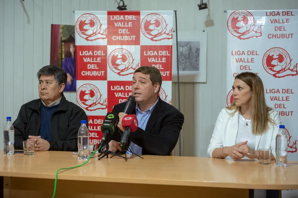 Conferencia de Prensa - La Copa del Mundo de Fútbol estará en Rawson (1)