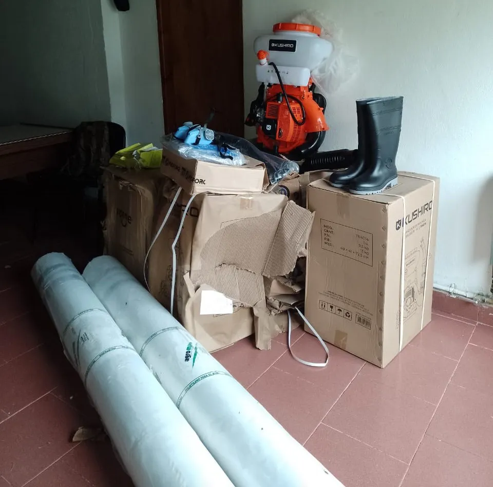 Equipamiento para Productores de Fruta Fina en la Comarca Andina Equipamiento para Productores de Fruta Fina en la Comarca Andina Equipamiento para Productores de Fruta Fina en la Comarca Andina