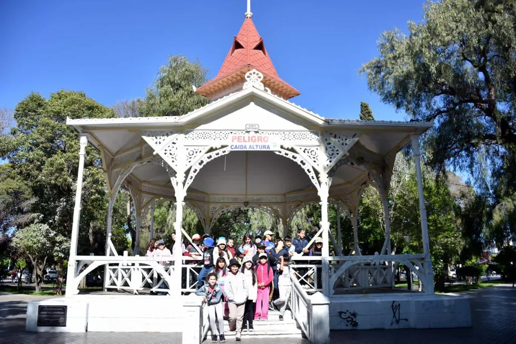 f17f622a-95b2-4b83-afde-9cf511cb693f