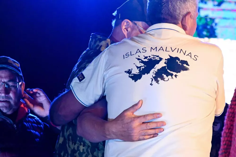 Vigilia 2 de abril en Puerto Madryn