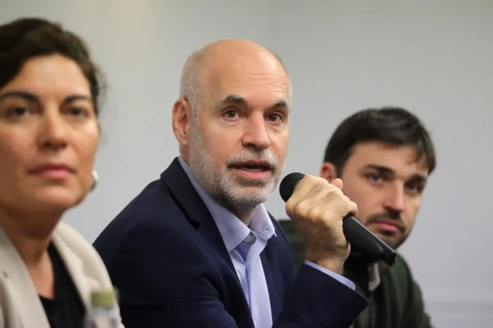 Horacio Rodríguez Larreta junto a Ignacio Torres y Ana Clara Romero