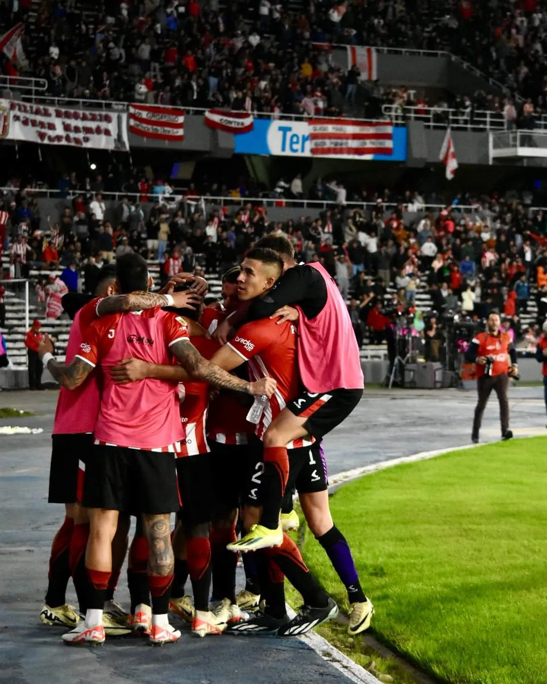 ESTUDIANTES LE GANÓ A BOCA Y JUGARÁ LA FINAL