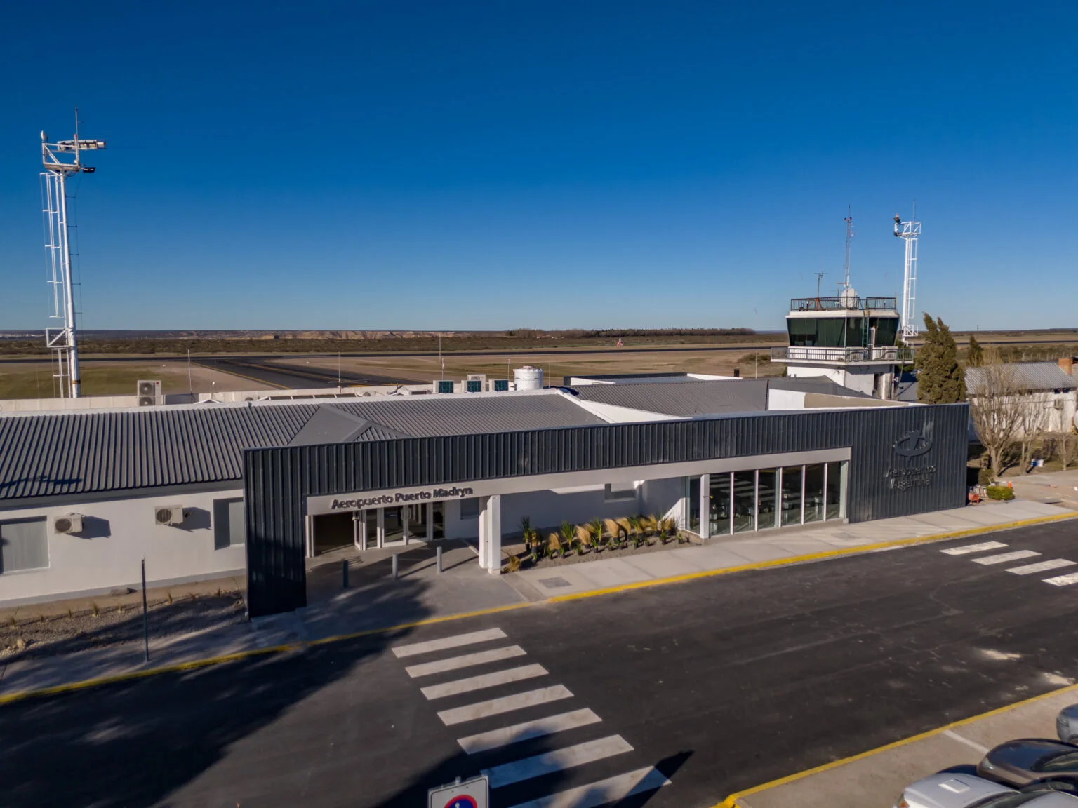 aeropuerto frente