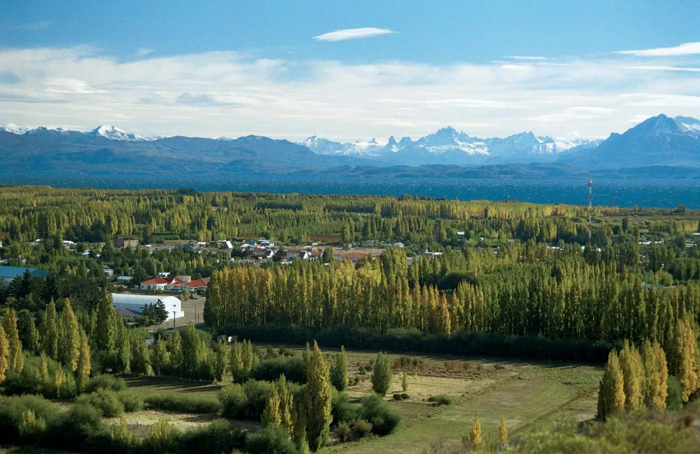 LU17 EN LOS ANTIGUOS, SANTA CRUZ