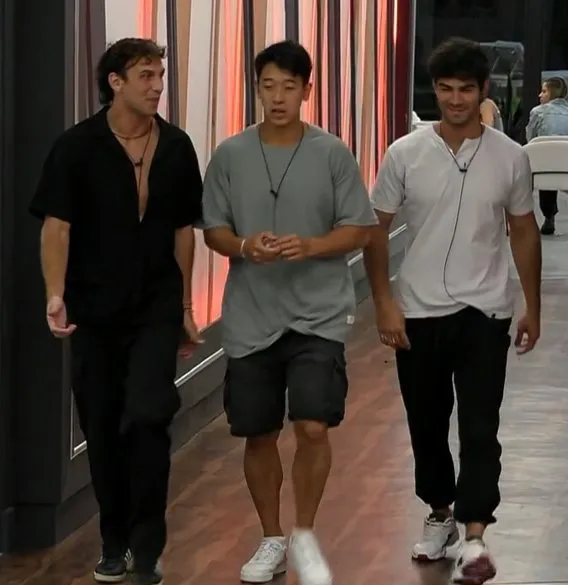 Los bro siguen hasta la final