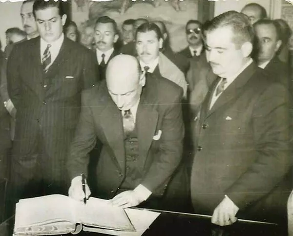 Jorge Galina asume la Gobernación de Chubut