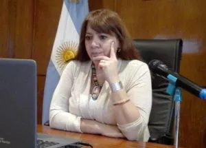 MINISTRA PERATA