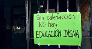 Imagen de archivo: escuelas sin calefacción
