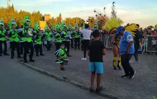 Comenzo el I Festival del Carnaval y el Canto