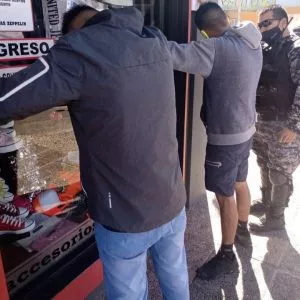 DEMORADOS CON INHIBIDOR