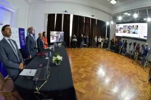 APERTURA DE SESIONES