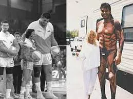 La vida de Jorge González, el Gigante, combina altura extraordinaria, deportes y lucha libre. 1