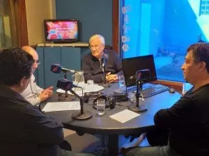 Periodistas madrynenses recuerdan Malvinas 1