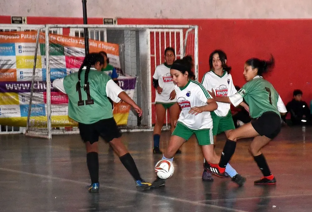 En El Maitén segunda semana de Juegos Comunales