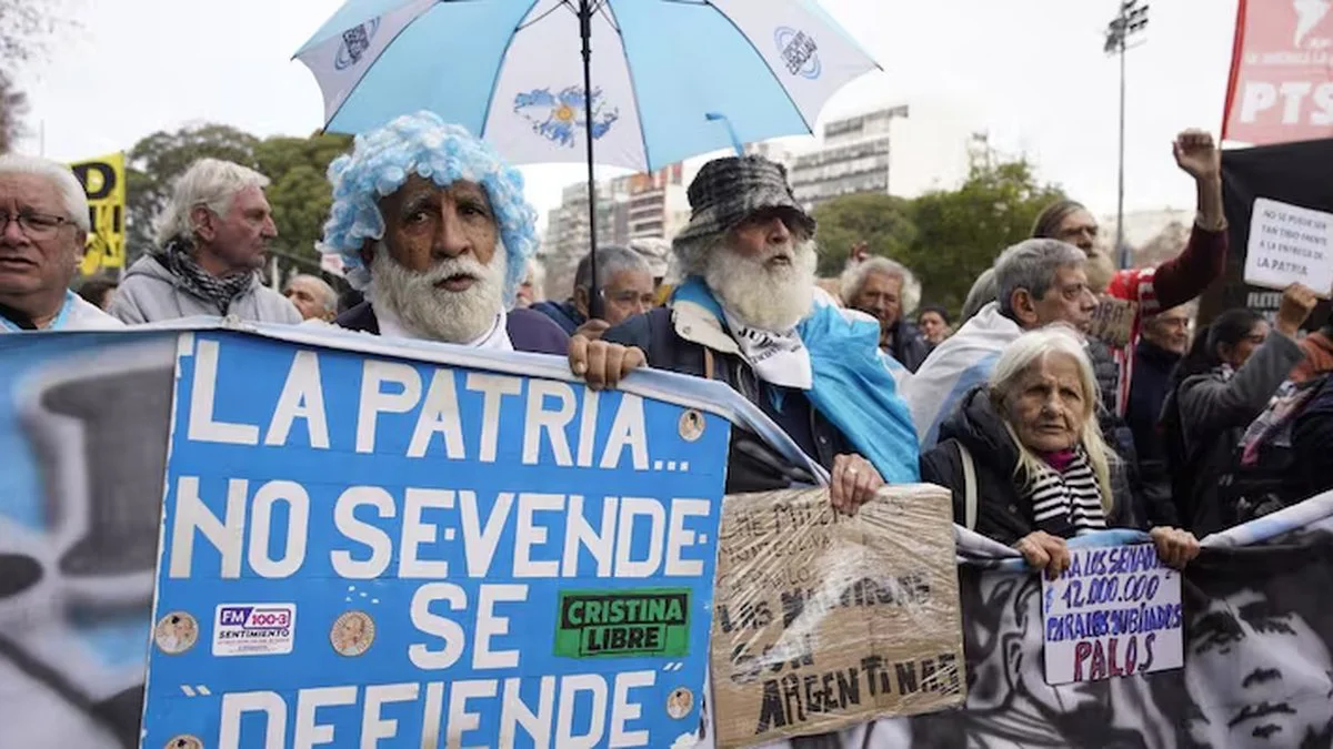 Marcha por la Ley de Tierras