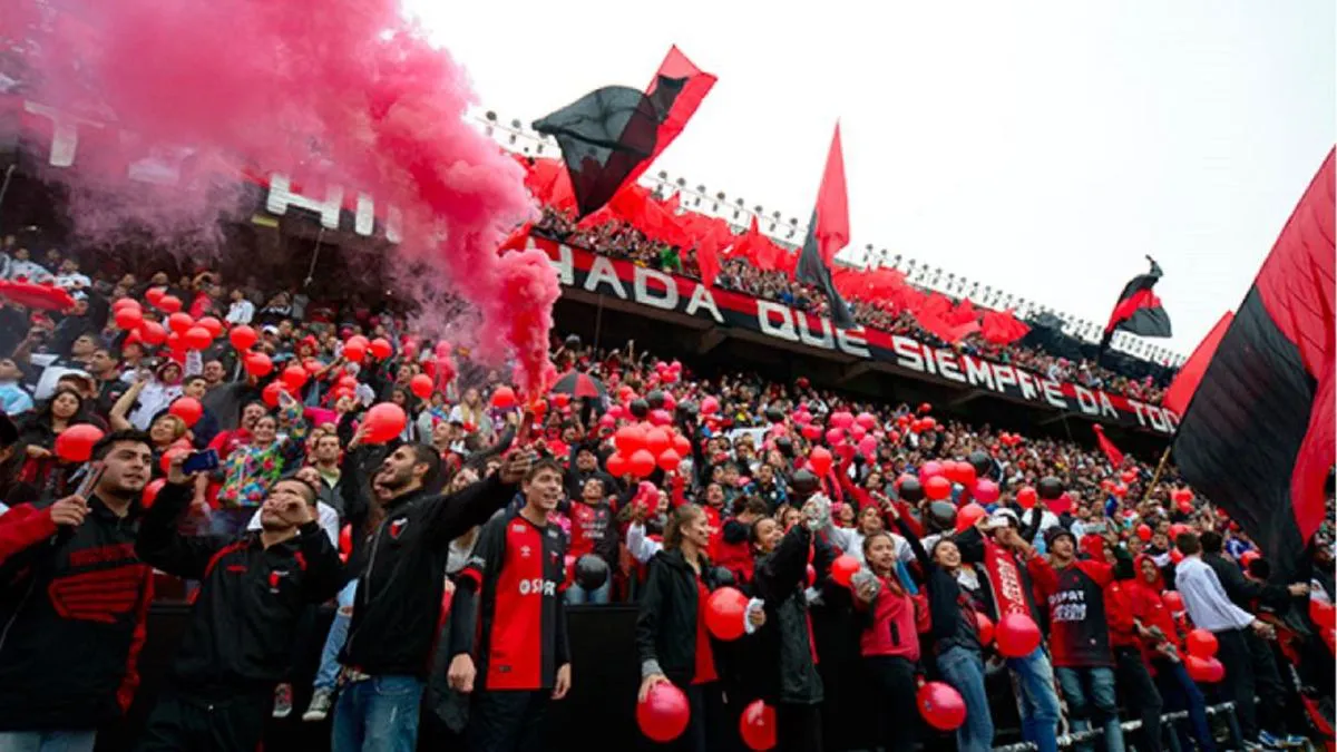 LOS HINCHAS DE COLÓN ESTARÁN EL DOMINGO EN EL