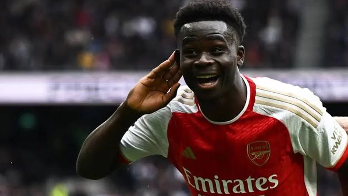 Arsenal afianza su liderazgo en Premier