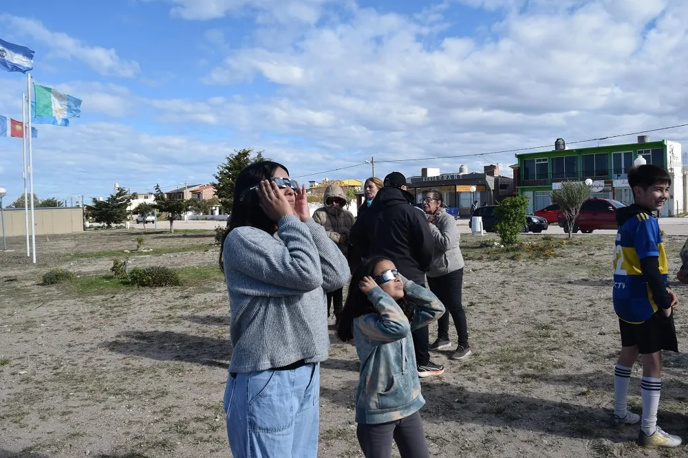 playas doradas eclipe 4_11zon