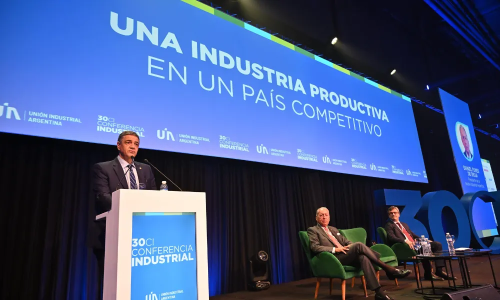 Conferencia de la UIA