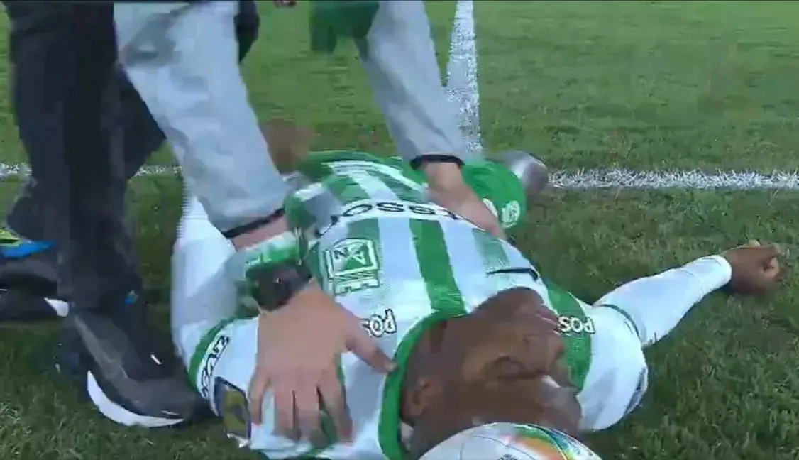 Andrés Román se desplomó y dejó helados a todos en El Campín