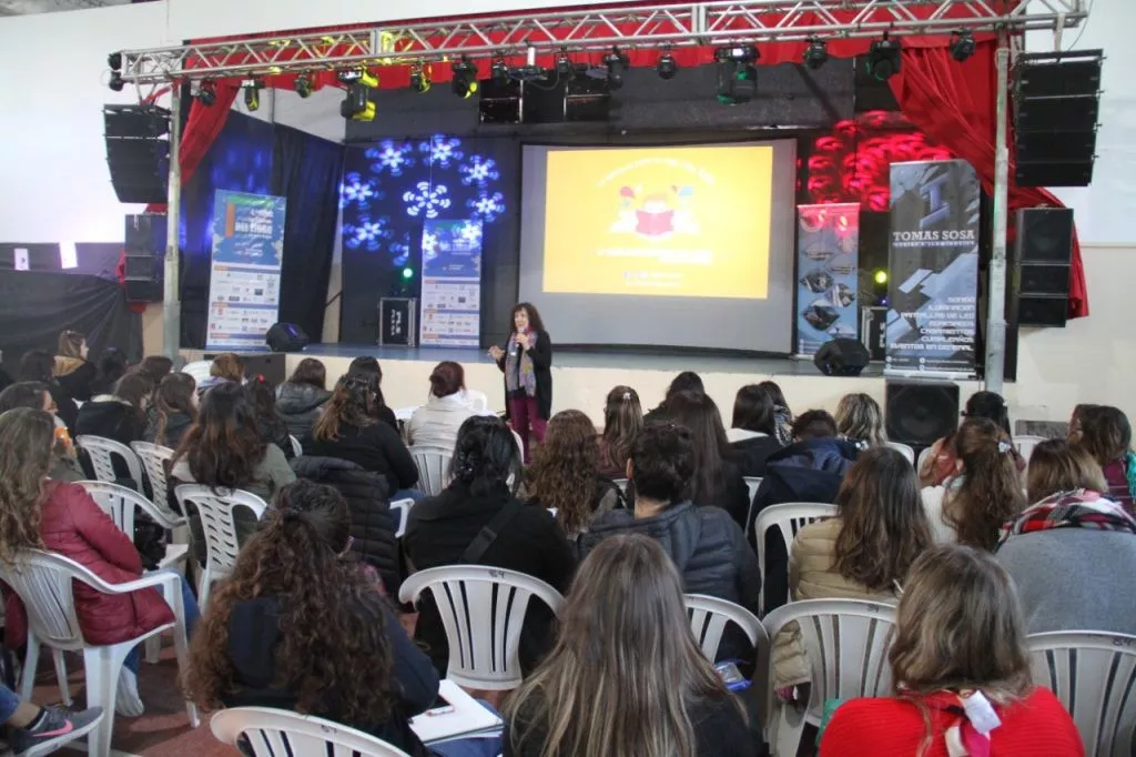 QUINTA EDICIÓN DE LA FERIA DEL LIBRO DE PUERTO MADRYN