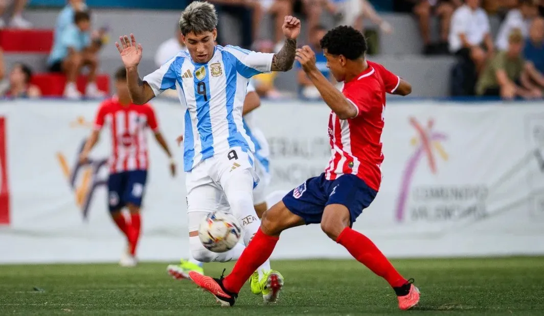 La Selección Sub-20 de Argentina enfrenta a ADH Brasil