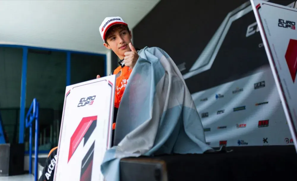 Mattia Colnaghi en la próxima temporada de la Formula 3