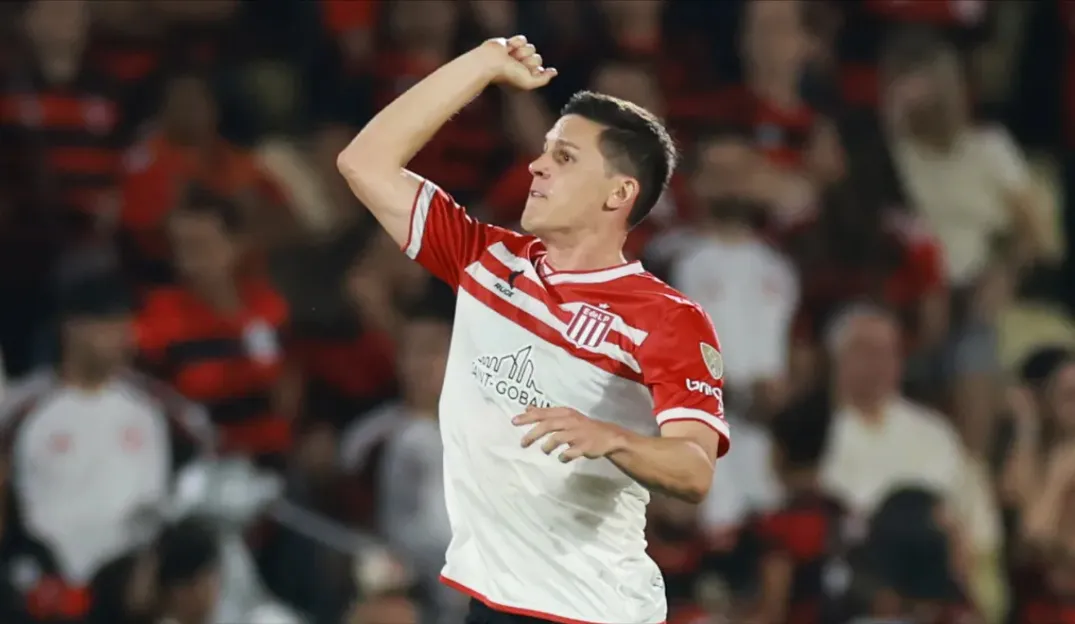 Estudiantes cayó 2-1 ante Flamengo en la ida de cuartos de final