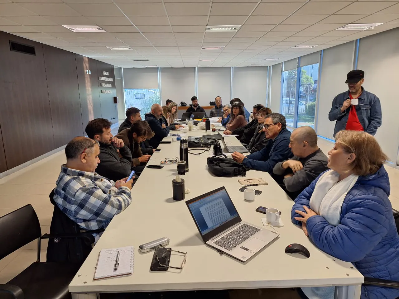 Regularizan a 1.200 trabajadores de la Salud