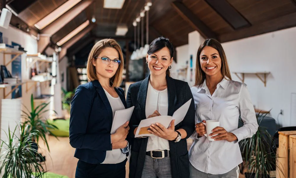 Mujeres trabajadores. Foto Freepik
