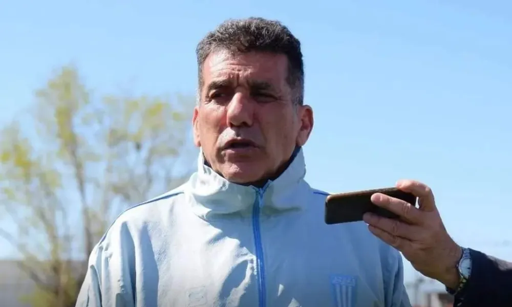 Murúa no es más técnico de Ferro
