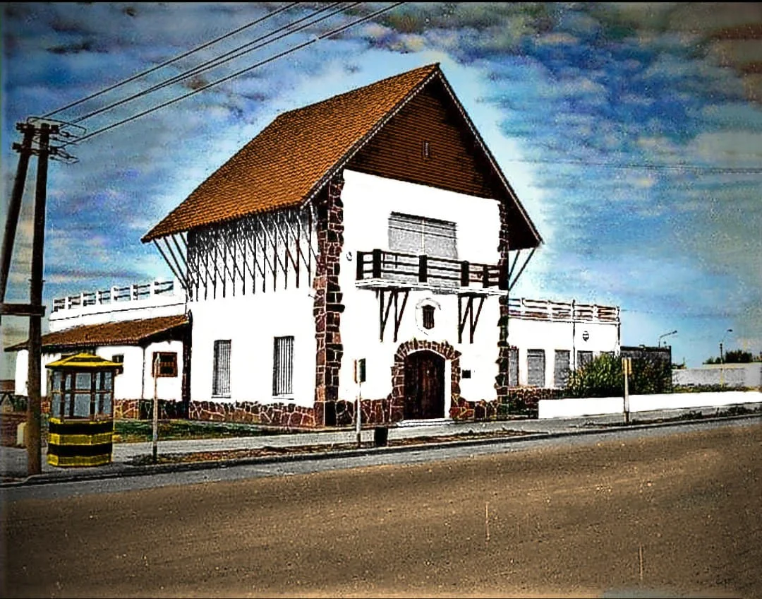 La sede de Deportivo Madryn en Avenida Roca.