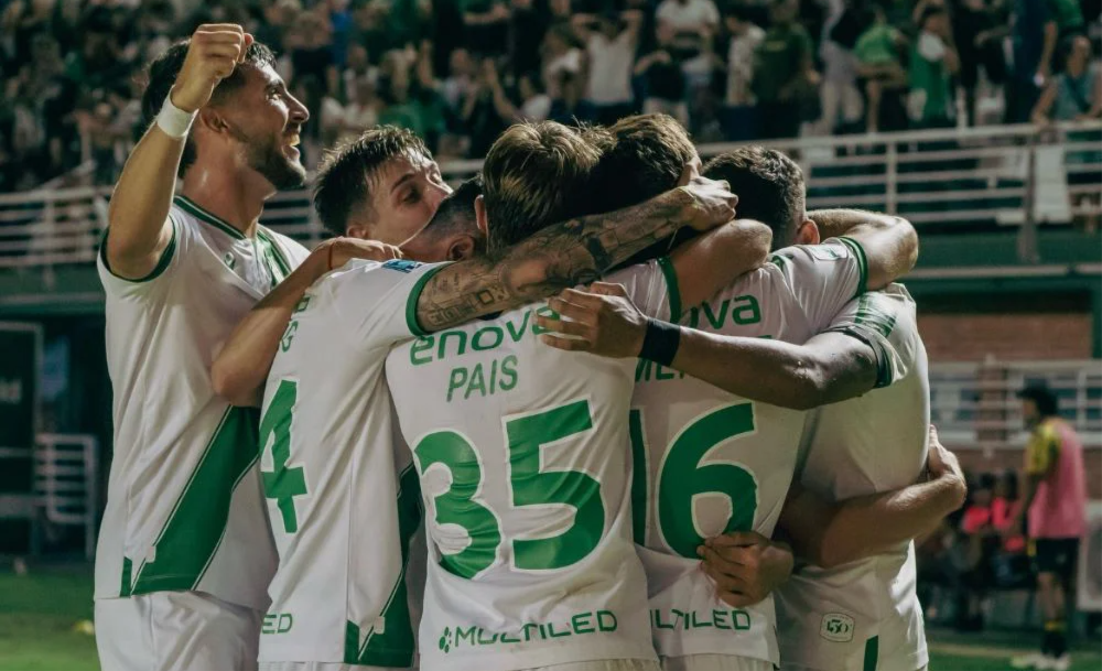 El Taladro se impuso 2-0 en el Sur con un doblete de Lautaro Gómez.