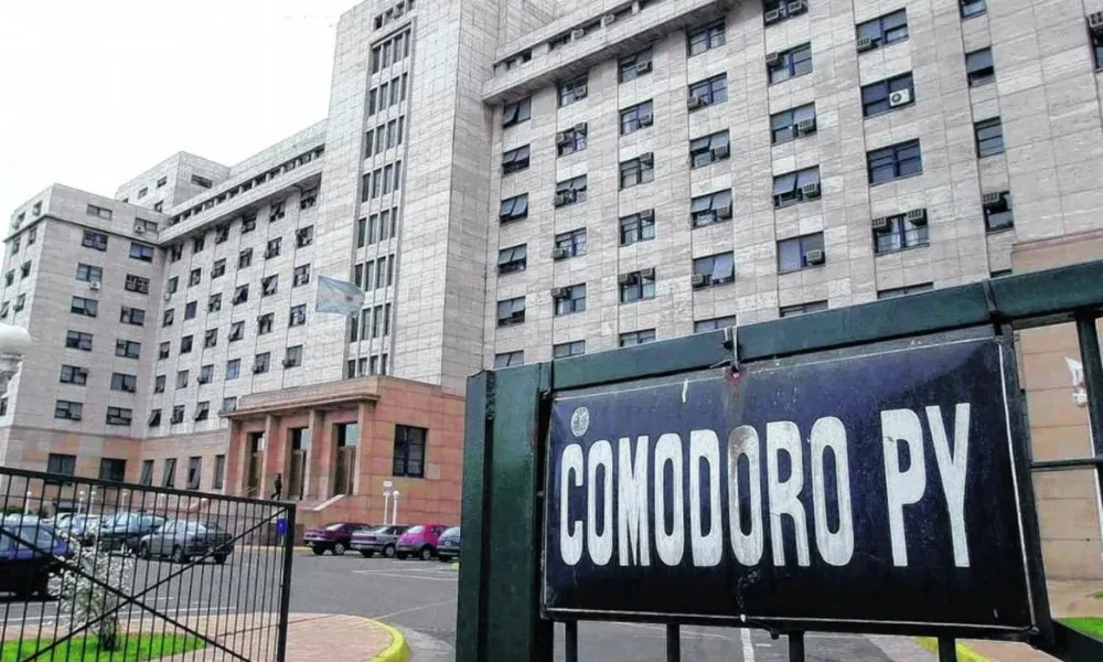Tribunales de Comodoro Py (NA)