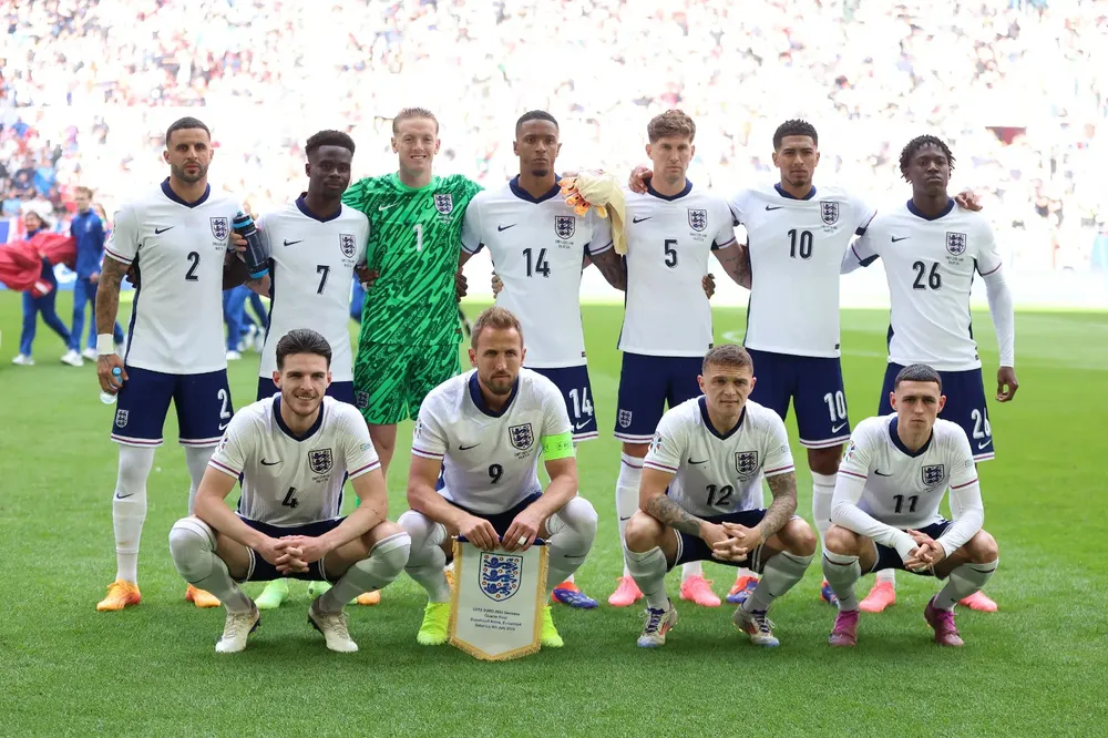 Inglaterra le gano a Paises Bajos y es finalista