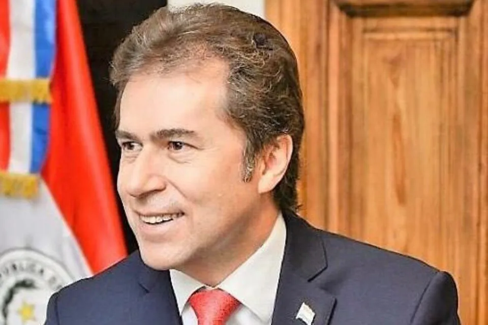 Ministro Luis Castiglioni