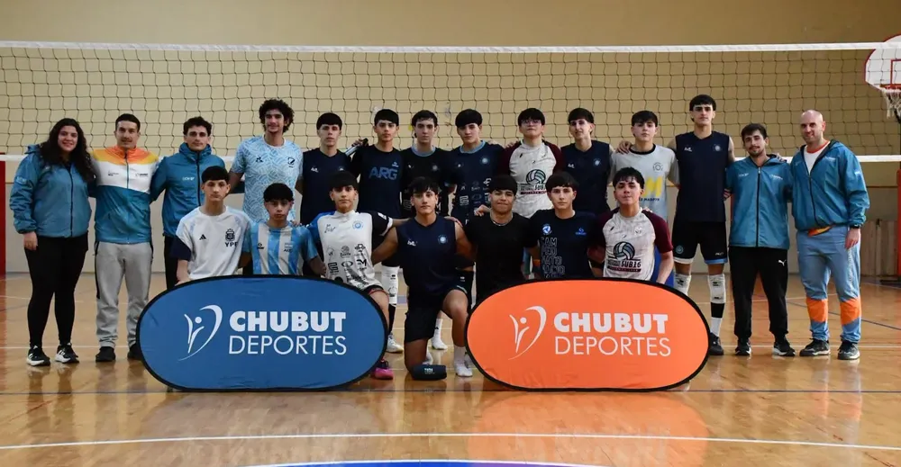 Selecciones U17 de vóley. Foto Chubut Deporte. 2