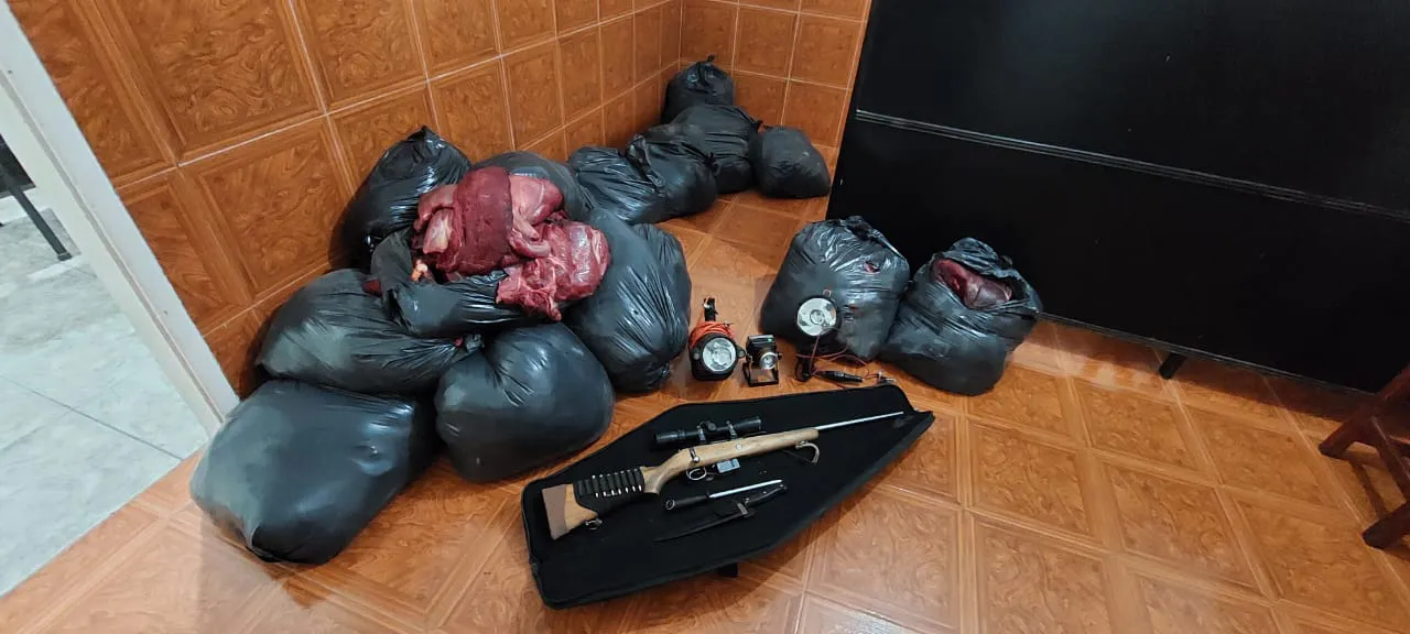 Carne de guanaco secuestrada policia Dique 1