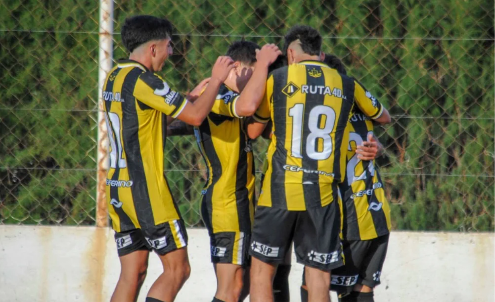 El duelo entre punteros pone en marcha una nueva jornada de la Liga del Valle.