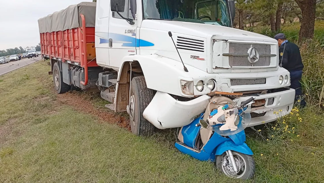 Dos muertos en la ruta provincial 4