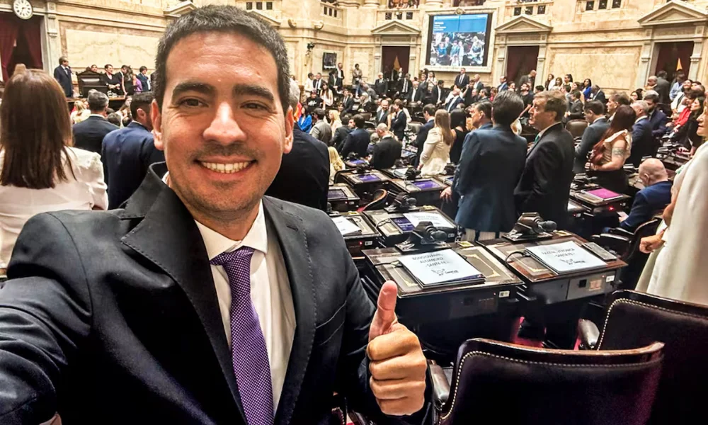 Adrián Ravier