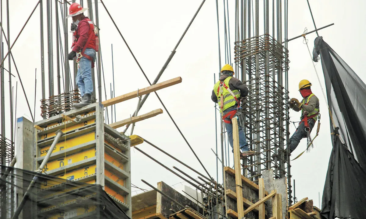 En junio caen los índices de la construcción y producción industrial Imagen ilustrativa
