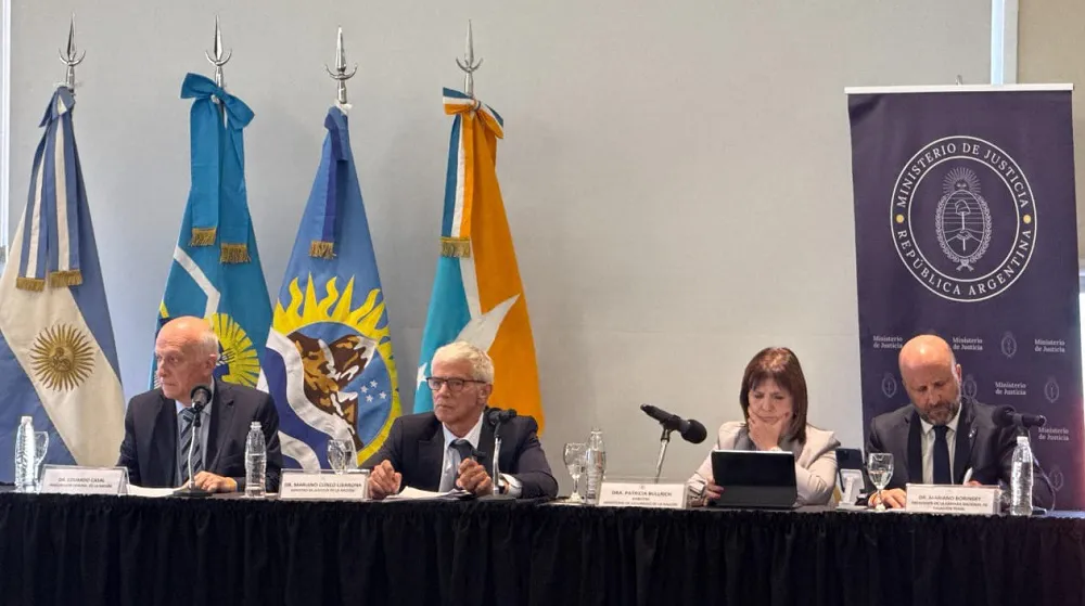 BULLRICH EN COMODORO