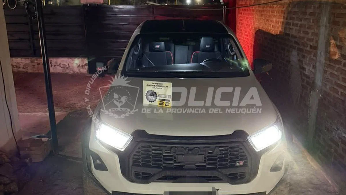 Una se las camionetas secuestradas