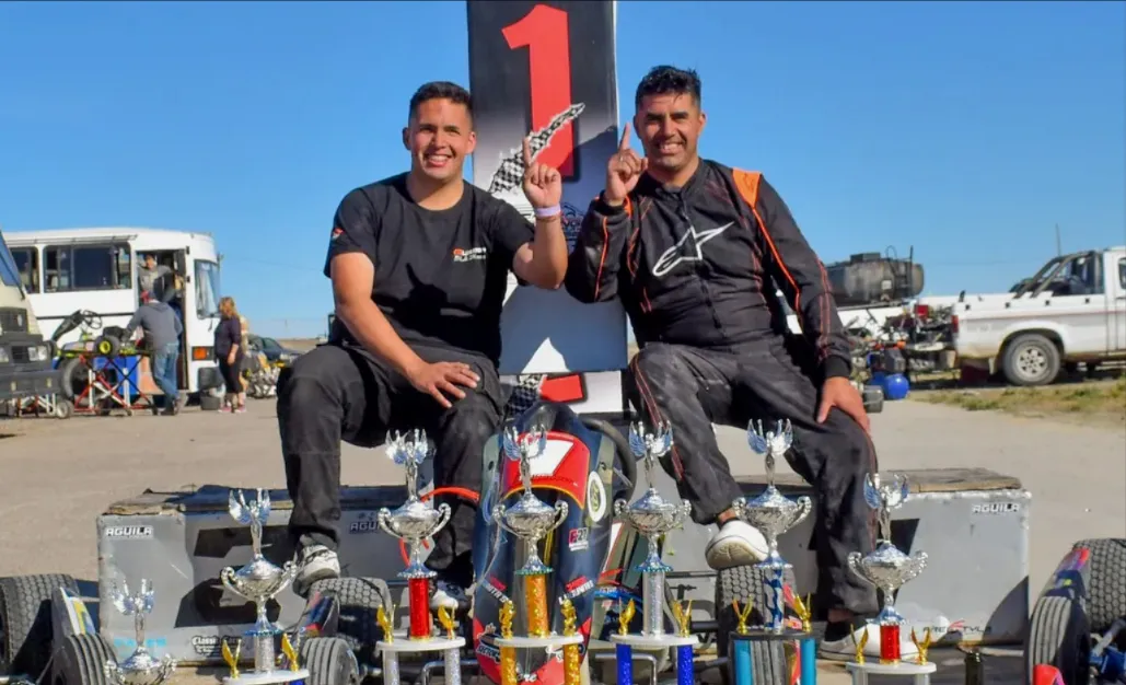 Santiago y Martín Larrandart dominaron la fecha doble del campeonato 2025