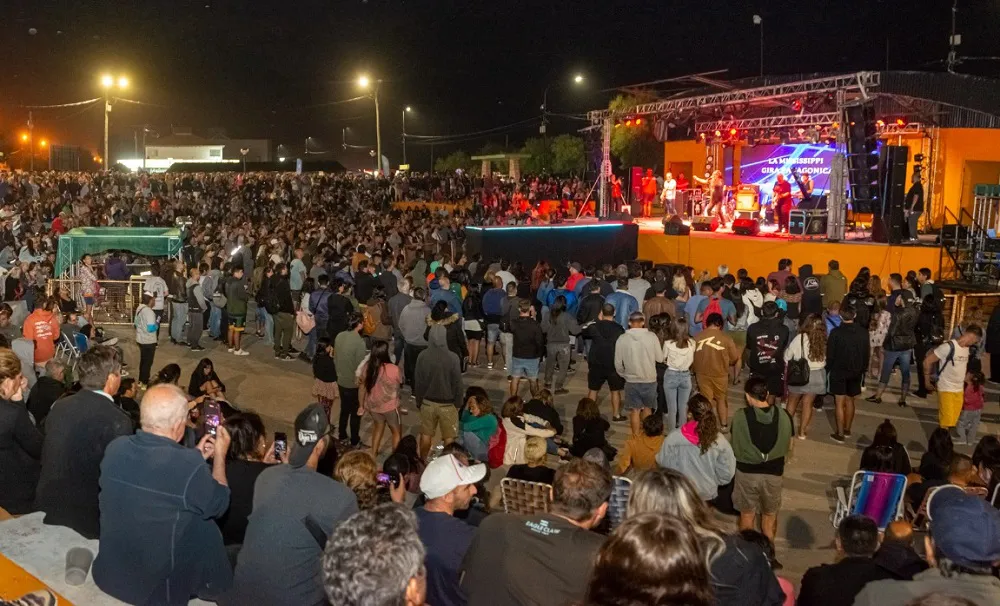 Foto Archivo - Fiesta Nacional del Atlántico Sur (1)