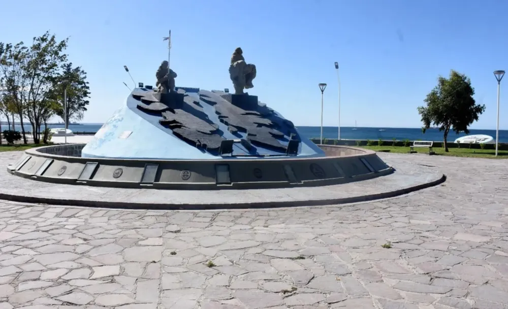 monumento malvinas