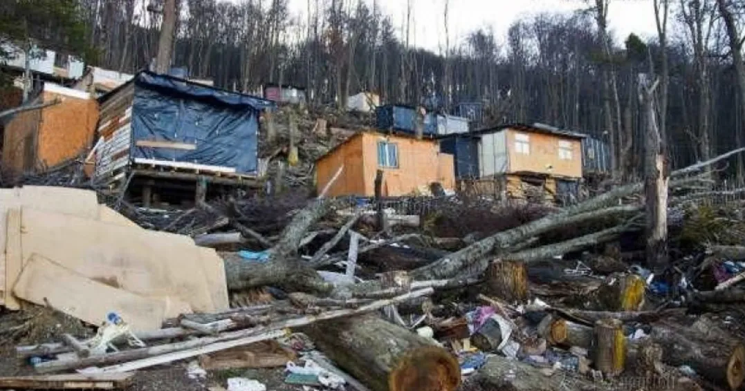 ushuaia expansion