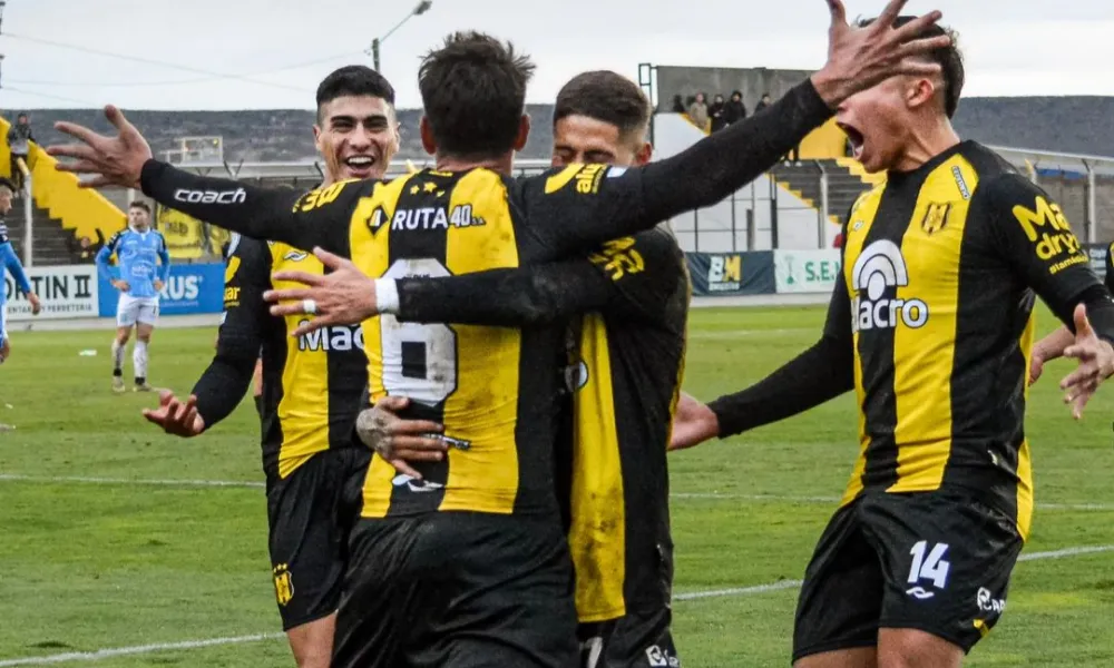 El Aurinegro juega con Aldosivi