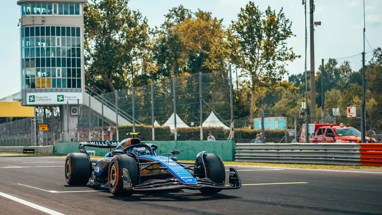 Colapinto termino 8º